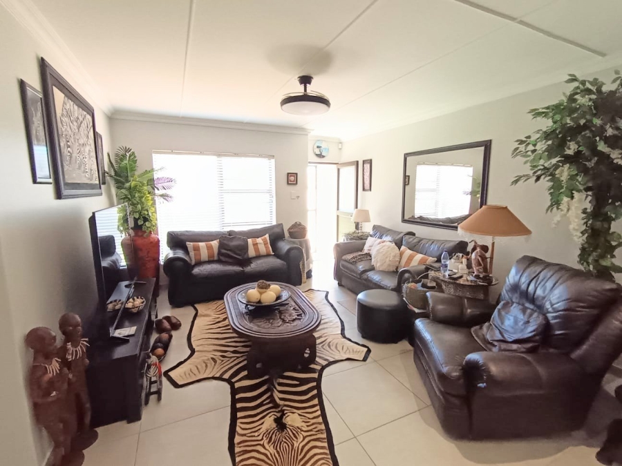 3 Bedroom Property for Sale in Ferreira Town Eastern Cape